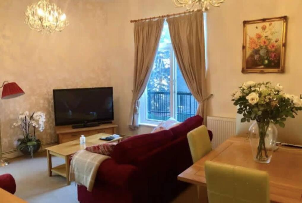 Spacious Apartment In The Heart Of Camden Town Londra Dış mekan fotoğraf